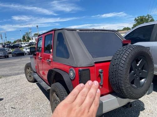 2011 Jeep Wrangler Unlimited Sahara