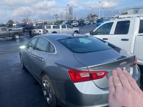 2024 Chevrolet Malibu LT