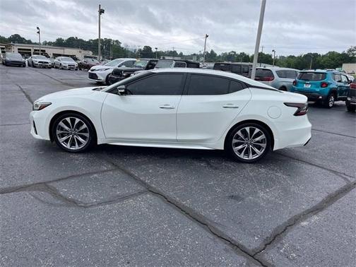 2022 Nissan Maxima Platinum
