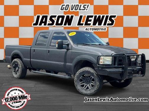 Black 2005 Ford F-250 XL