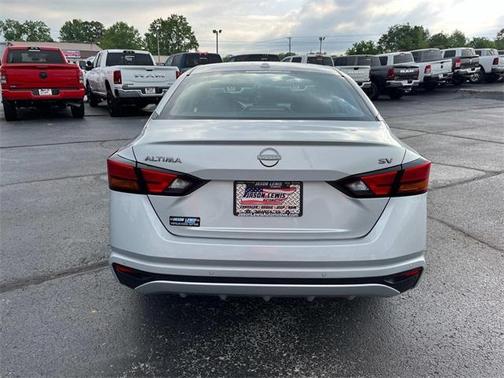 2023 Nissan Altima 2.5 SV