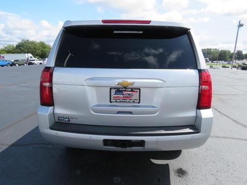 Photo 4 of 32 of 2020 Chevrolet Tahoe LT