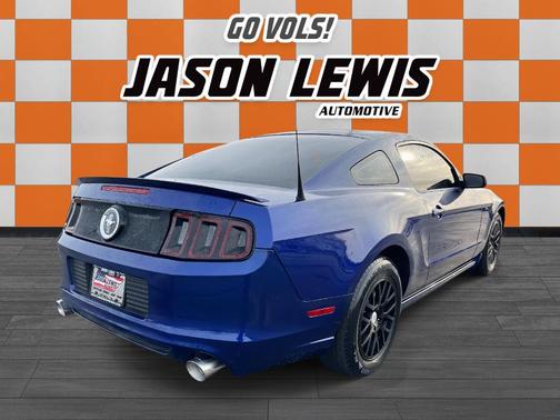 2013 Ford Mustang V6