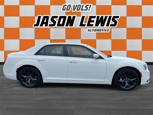 2022 Chrysler 300 S