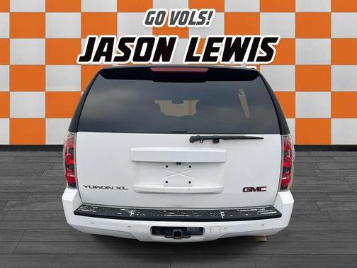 2011 GMC Yukon XL 1500 Denali