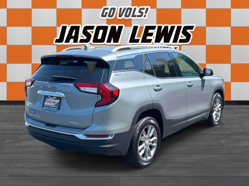 Sterling 2024 GMC Terrain SLT