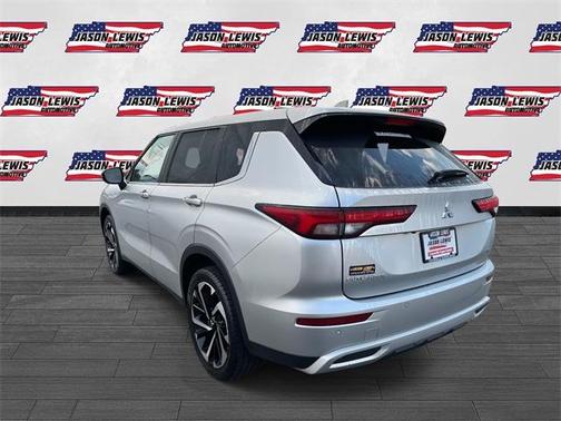 2023 Mitsubishi Outlander SE Black Edition