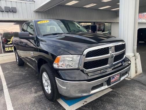 2024 RAM 1500 Classic SLT