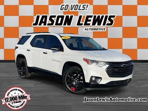 Iridescent Pearl Tricoat 2019 Chevrolet Traverse Premier