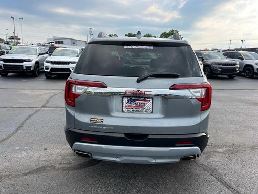 2023 GMC Acadia SLT