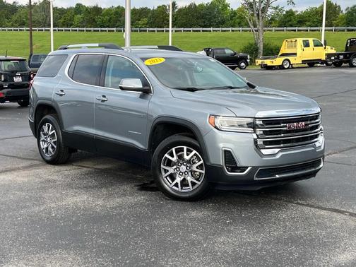 2023 GMC Acadia SLT