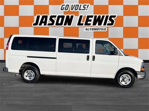 2022 Chevrolet Express 3500 LT