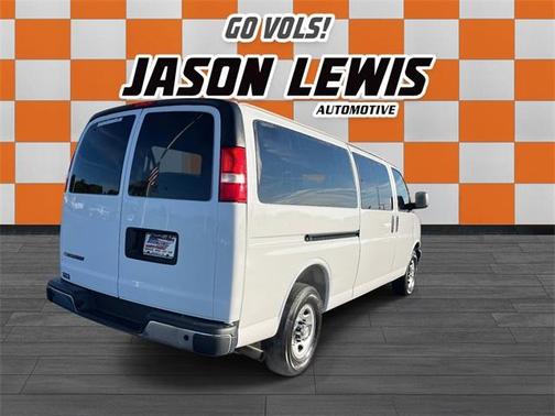 2022 Chevrolet Express 3500 LT
