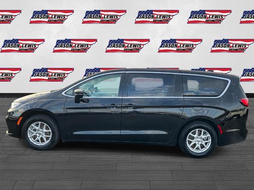 2024 Chrysler Pacifica Touring-L