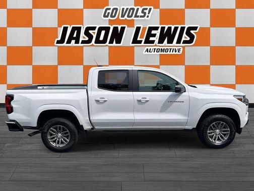 Summit White 2024 Chevrolet Colorado LT