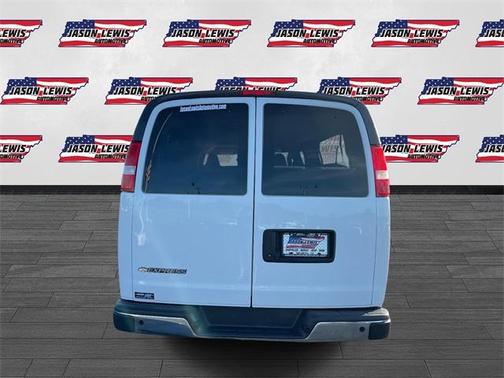 2022 Chevrolet Express 3500 LT