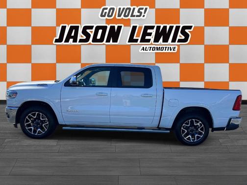 Bright White Clearcoat 2025 RAM 1500 Laramie