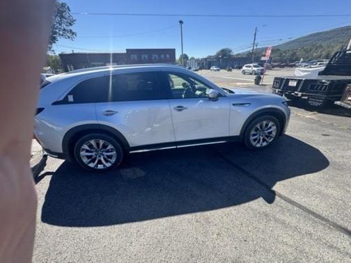 2025 Mazda CX-90 Premium Plus