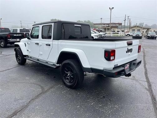 2023 Jeep Gladiator Sport