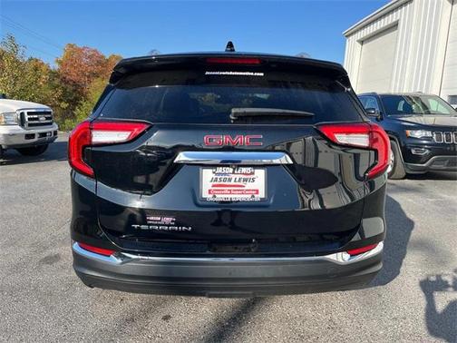 2024 GMC Terrain SLT