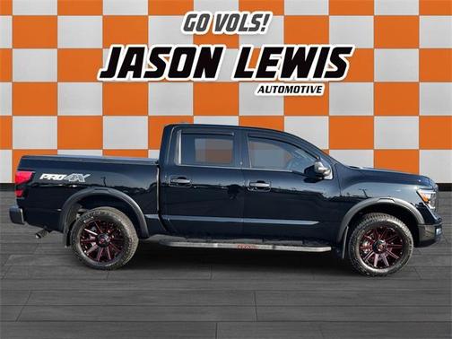 2024 Nissan Titan PRO-4X