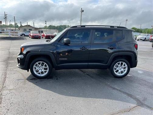 2022 Jeep Renegade Latitude