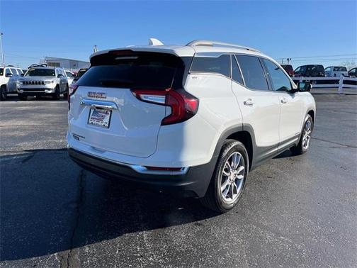 2023 GMC Terrain SLT
