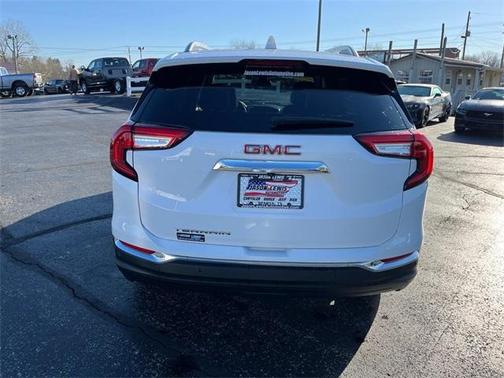 2023 GMC Terrain SLT