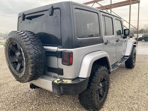 2013 Jeep Wrangler Unlimited Sahara