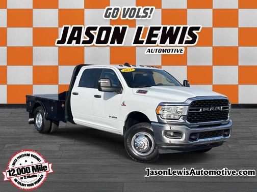 Bright White Clearcoat 2024 RAM 3500 Big Horn