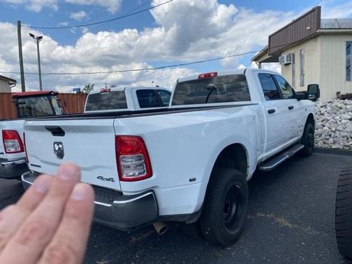 2024 RAM 3500 Big Horn