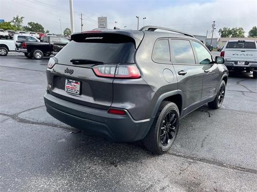 2023 Jeep Cherokee Altitude Lux