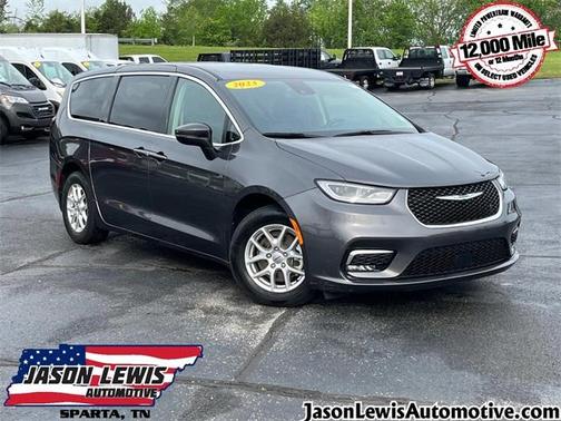 2023 Chrysler Pacifica Touring-L