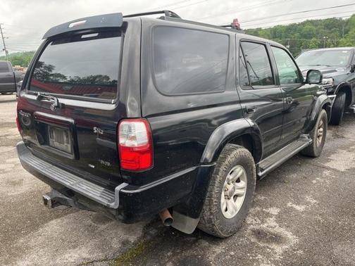 2002 Toyota 4Runner SR5