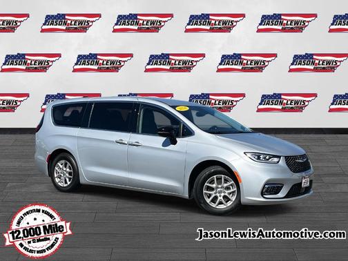 2024 Chrysler Pacifica Touring-L