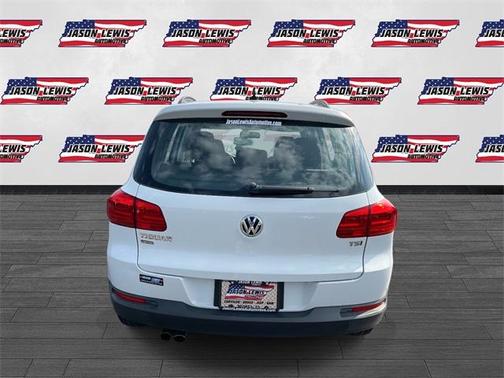 2017 Volkswagen Tiguan Limited 2.0T