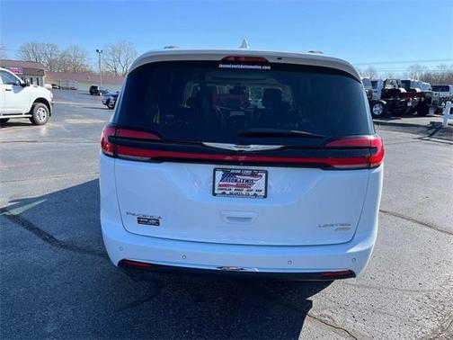 2021 Chrysler Pacifica Limited