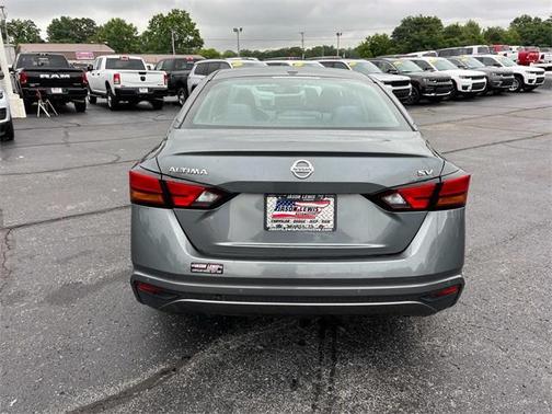 2021 Nissan Altima 2.5 SV