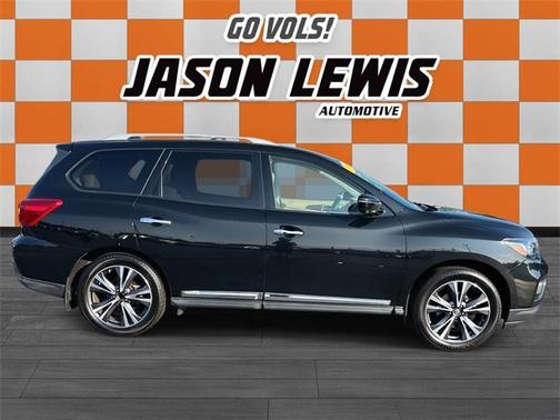 2018 Nissan Pathfinder Platinum