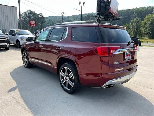 2018 GMC Acadia Denali