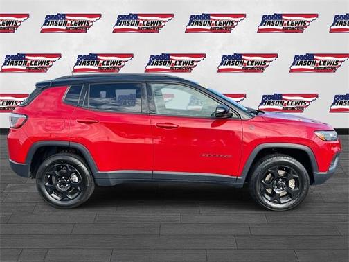 2023 Jeep Compass Trailhawk