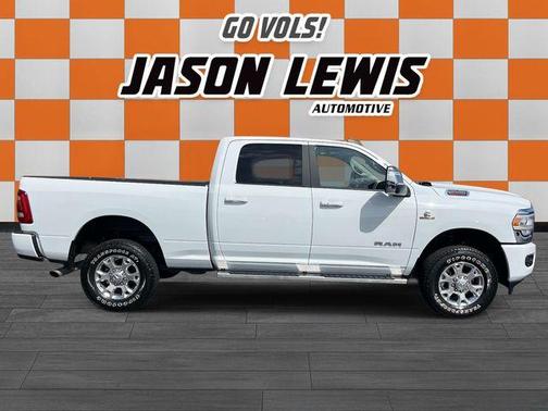 Bright White Clearcoat 2024 RAM 2500 Laramie
