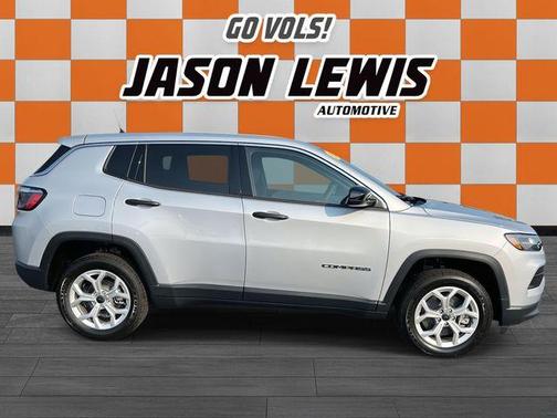 Silver Zynith 2025 Jeep Compass Sport