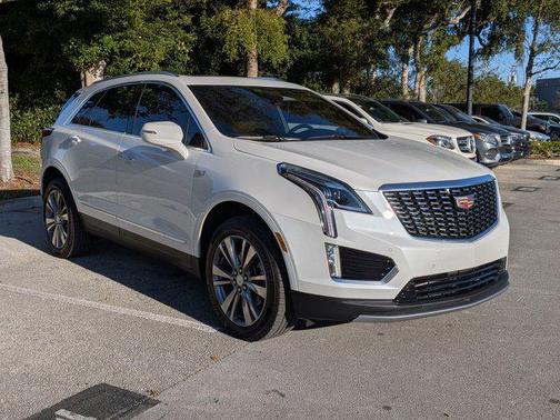 2025 Cadillac XT5 Premium Luxury