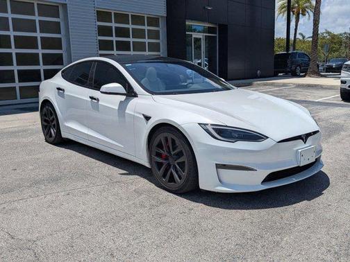 2024 Tesla Model S Plaid