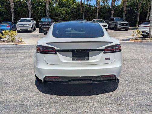 2024 Tesla Model S Plaid