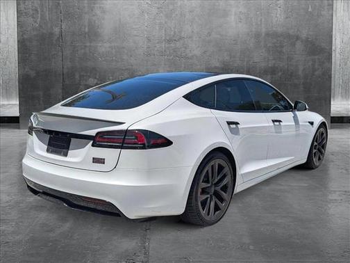 2024 Tesla Model S Plaid