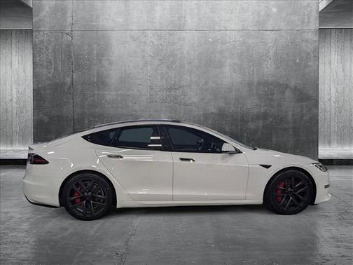 2024 Tesla Model S Plaid