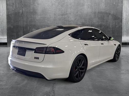 2024 Tesla Model S Plaid