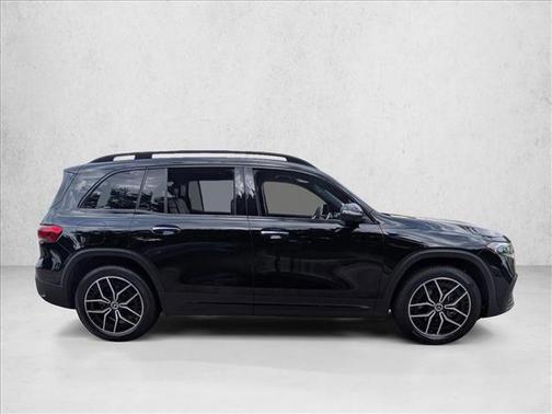 Night Black 2023 Mercedes-Benz EQB 300 4MATIC